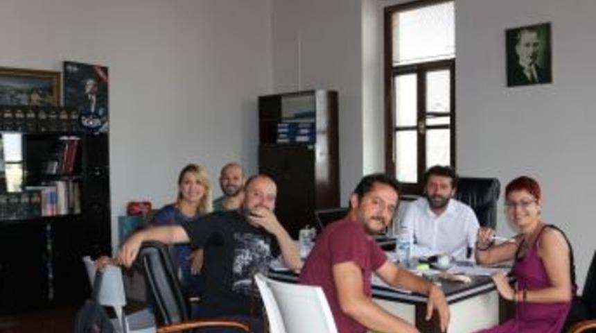 "intiharın Genel Provası" Tiyatro Severlerle Buluşuyor