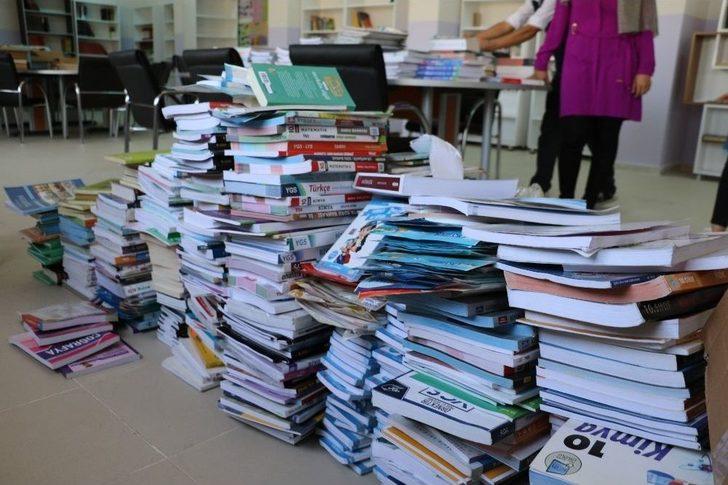 Kulplu Çocukların Özge Öğretmeni G3