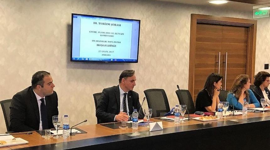 3. Turizm Şurası&rsquo;nda Dika&rsquo;ya &Ouml;nemli G&ouml;rev