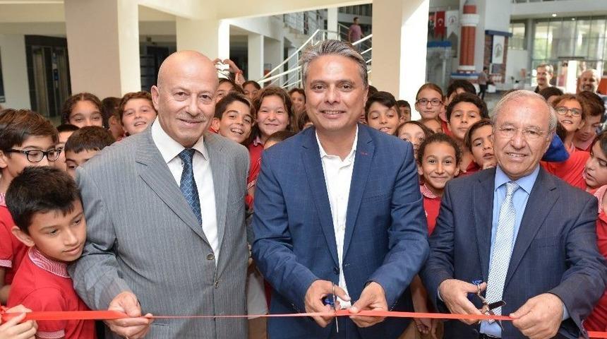 Muratpaşa&rsquo;da Sıra Dışı Sergi