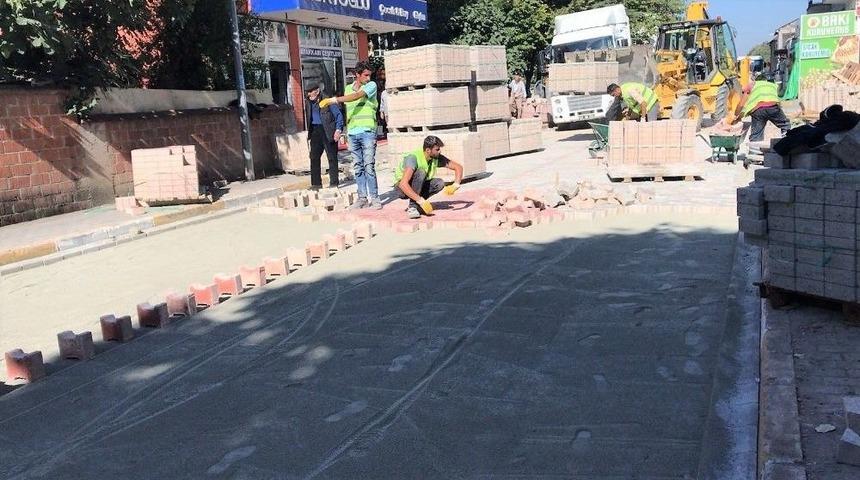 Başiskele&rsquo;de 100 Metrelik Yol Bir G&uuml;nde Onarıldı