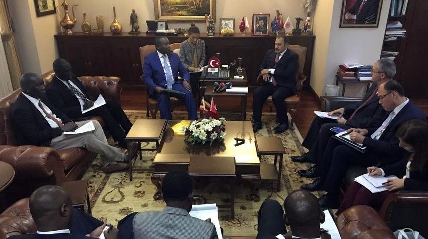 Bakan Eroğlu, Uganda Sudan Sorumlu Devlet Bakanı Ronald İle Bir Araya Geldi