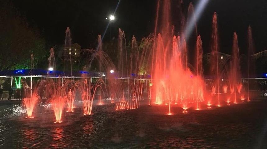 Ahmet Uslu Dutluk Parkında Renkli G&ouml;steri