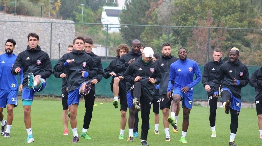 Karab&uuml;kspor, Kupa Hazırlıklarını Tamamladı