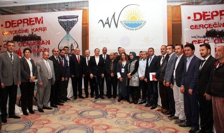 Deprem Ve Kentsel Dönüşüm Çalıştayı Sona Erdi G4