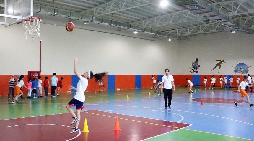 B&uuml;y&uuml;kşehir Belediyesi Basketbol Takımları Yeni Sezona Hazırlanıyor