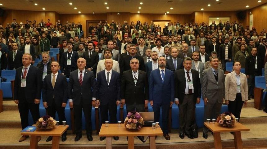 Kb&uuml;&rsquo;de Uluslararası İleri Malzeme Ve İmalat Teknolojileri Konferansı Başladı