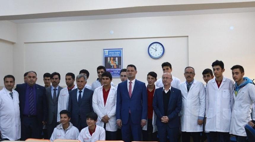 Vali Haktanka&ccedil;maz: &ldquo;end&uuml;striye Katkıda Baş Akt&ouml;r Olacaklar&rdquo;