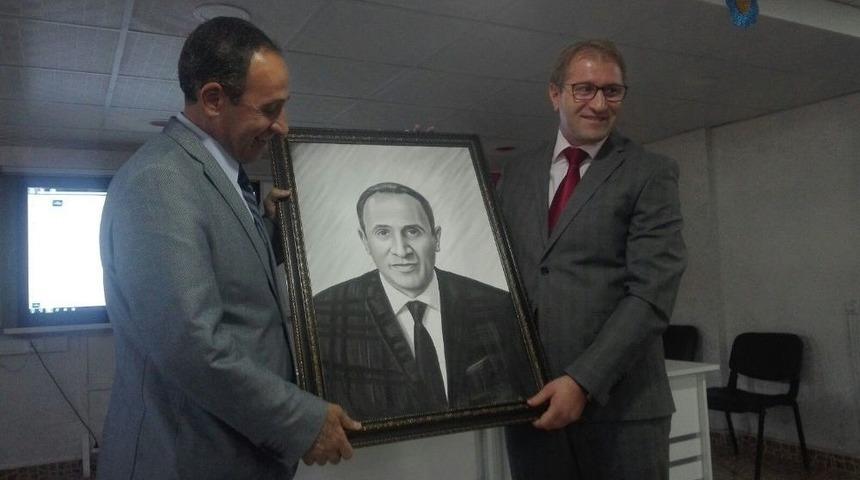 Kovancılar&rsquo;da &ldquo;gelecek Sizlersiniz&rdquo;in Konuğu Rekt&ouml;r Demirdağ Oldu