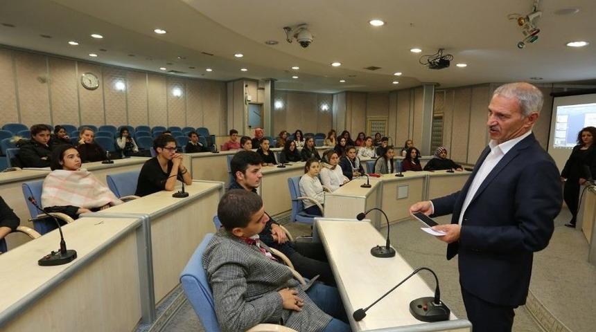 Başkan Dişli&rsquo;den Stajyerlere Nasihat