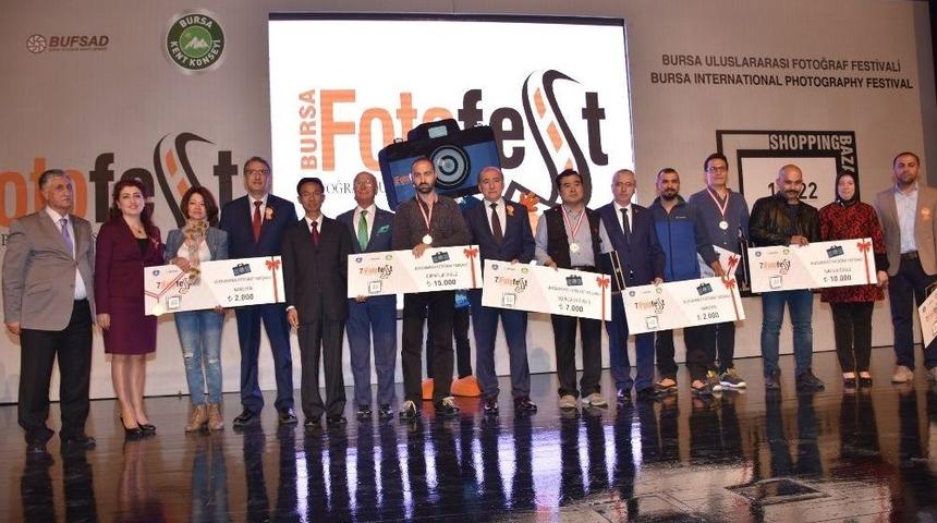Bursafotofest D&uuml;nya G&uuml;ndeminde