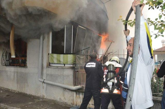 (tekrar) Ankara’da Patlama Ve Yangın: 1 Ölü, 4 Yaralı