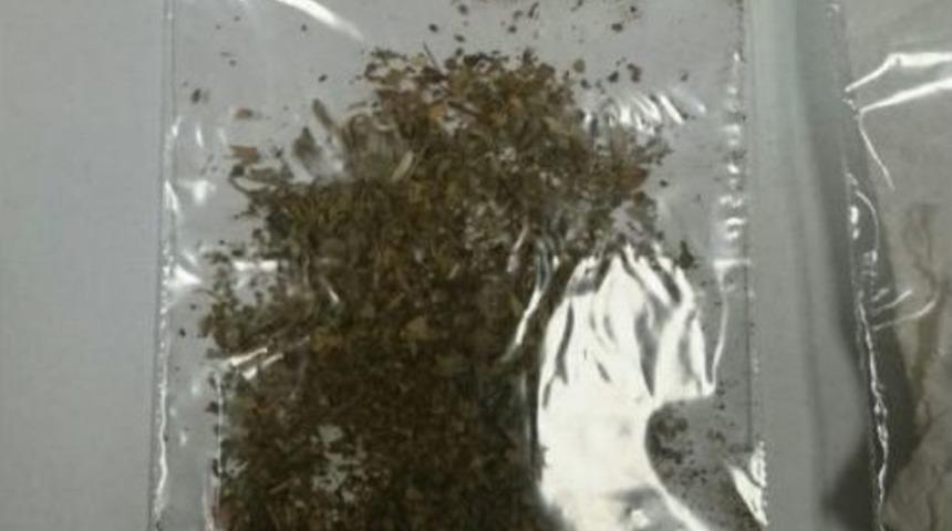 Uyuşturucu Kullanıcısı 12 Kişi Yakalandı