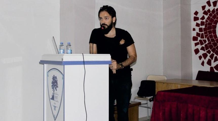 Kahta’da "medya Ve İnsan" İle "sosyal Medya" Semineri Verildi