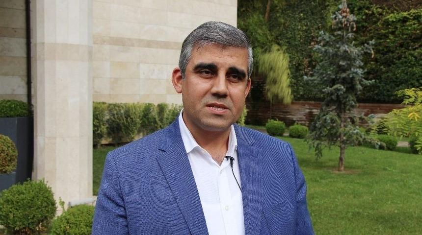 G&ouml;kt&uuml;rk&rsquo;te Vatandaşlarla Hayvanseverler Arasında Tartışma &Ccedil;ıktı