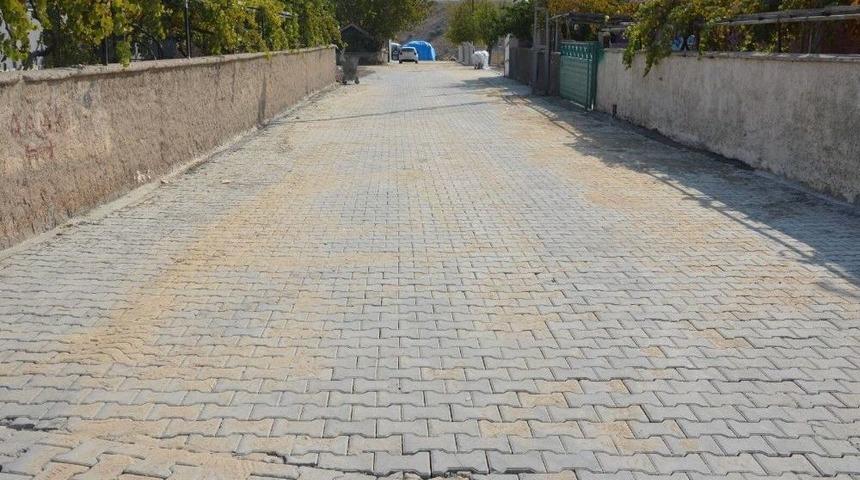 Yahşihan&rsquo;da Yollar Yeni G&ouml;r&uuml;n&uuml;m&uuml;ne Kavuştu