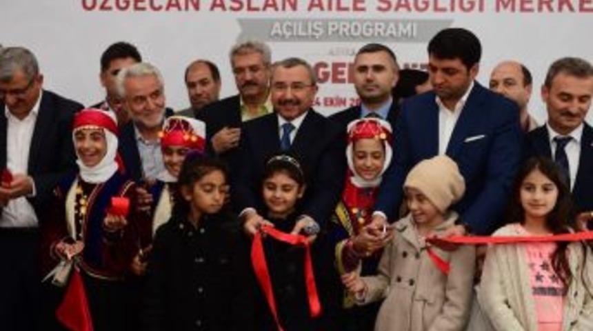 &Ouml;zgecan Aslan&rsquo;ın Adı Sancaktepe&rsquo;de Yaşayacak