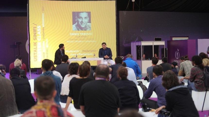 Danis Tanovic: "savaşın Ortasında Savaş Filmleri &Ccedil;ekmeye Başladım"