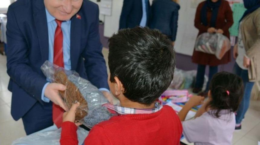 Kdz. Ereğli Belediyesi&rsquo;nden İhtiya&ccedil; Sahipleri &Ouml;ğrencilere Yardım