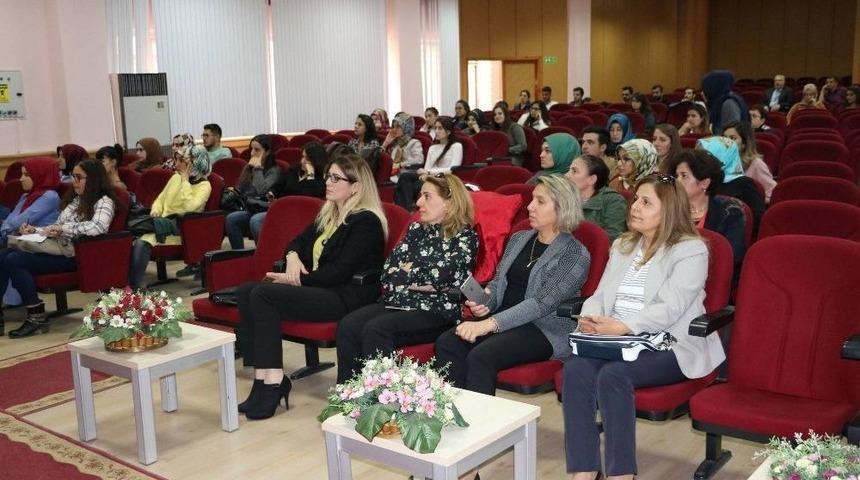 Meme Kanseri Farkındalık Konferansı D&uuml;zenlendi