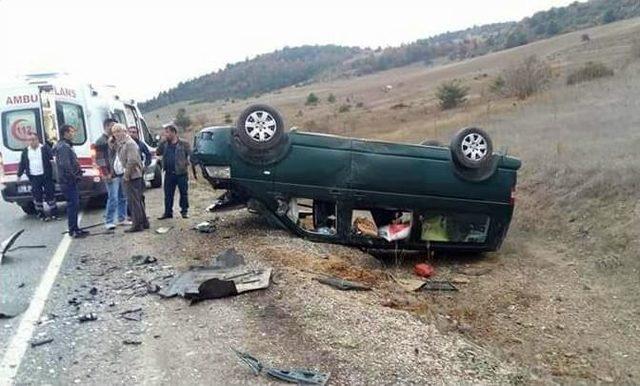 Karabük’te 3 Araç Çarpıştı: 1 Ölü, 5 Yaralı