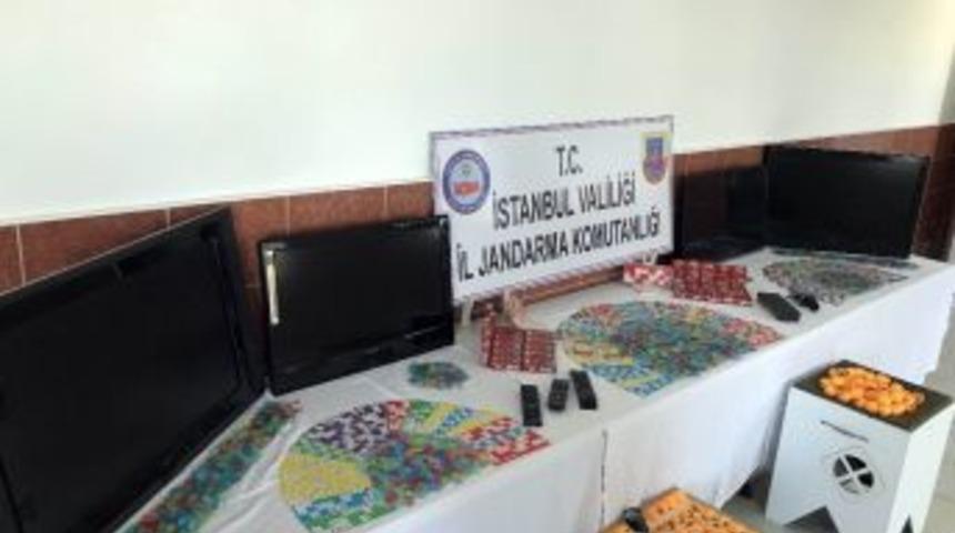 Jandarma&rsquo;dan Eş Zamanlı Kumarhane Baskını