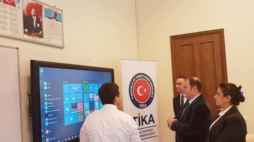 G&uuml;rcistan&rsquo;da T&uuml;rk&ccedil;e &Ouml;ğrenimine Destek