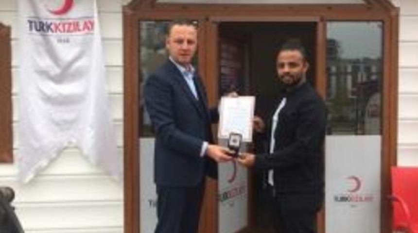 Somalili &Ouml;ğrenciye Kan Bağışında Bronz Madalya