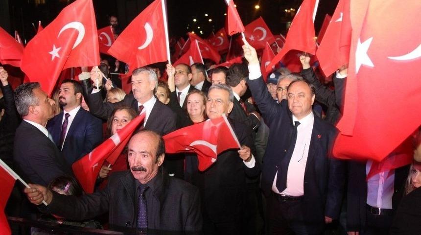 Gaziemir&rsquo;de 29 Ekim Coşkusu