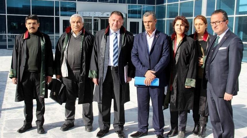 Kayseri Baro Başkanı Av. Cavit Dursun: &ldquo;davanın Takibinde G&ouml;rev Yapan Kayseri Barosu Meslektaşlarıma &Ccedil;ok Teşekk&uuml;r Ediyorum&rdquo;