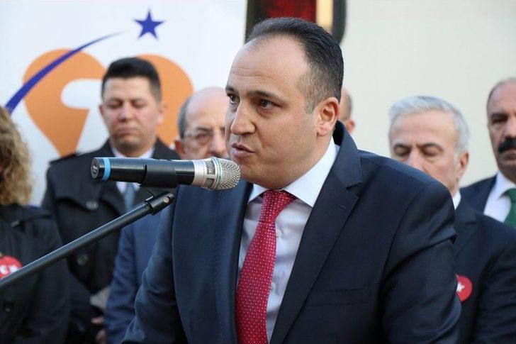 Tekden Cumhuriyet Eğitim Treni Sivas’a Uğurlandı G4