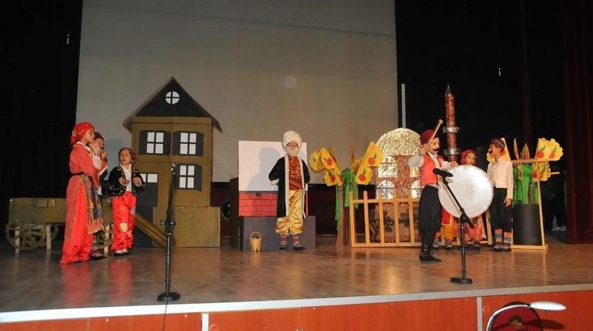 Nasreddin Hoca Fıkra Canlandırma Yarışmasında 5 Okul Daha Finale &Ccedil;ıktı