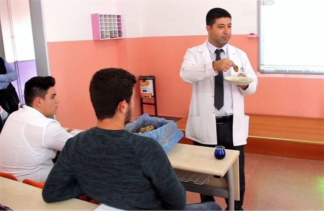 Zeytinyağının Kalitesini Kuru İncirle &Ouml;l&ccedil;&uuml;yorlar