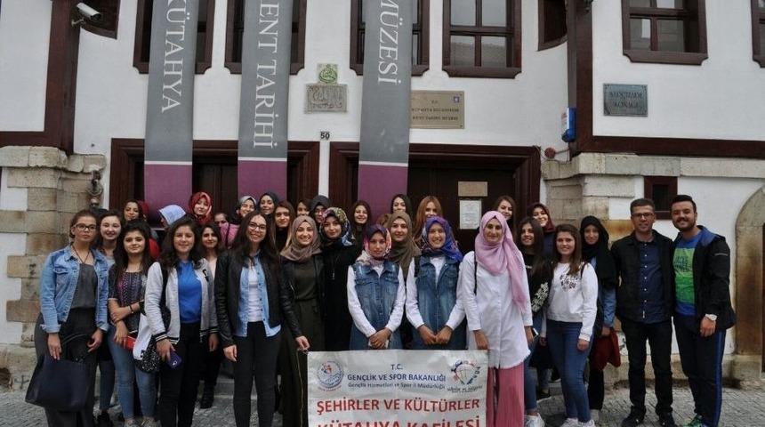 K&uuml;tahya&rsquo;nın Tarihi Mekanlarını Gezdiler