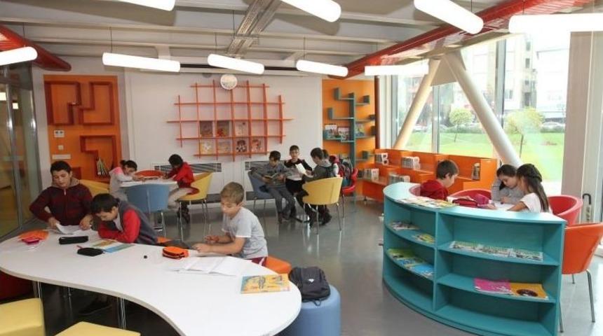 Beylikbağı&rsquo;nın Bilim Ve Eğitim Yuvasına Yoğun İlgi