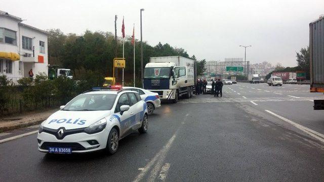 Tem Otoyolu’nda Şüpheli Kamyon Hareketliliği