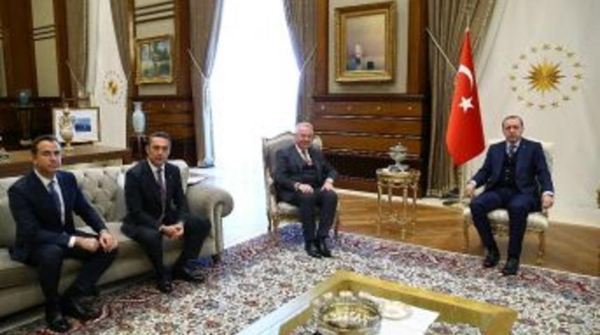 Cumhurbaşkanı Erdoğan, T&uuml;siad Heyetini Kabul Etti