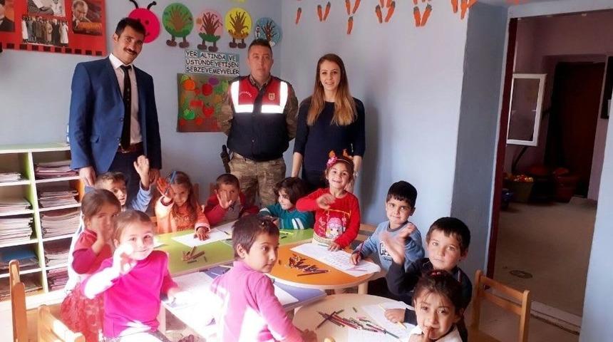 Jandarmadan Okul G&uuml;venliği