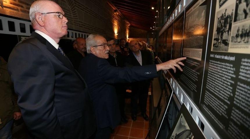 Fotoğraf M&uuml;zesinde &ldquo;dış Basında Cumhuriyet&rsquo;in 21. Yılı Ve Avrupa&rdquo; İsimli Fotoğraf Sergisi