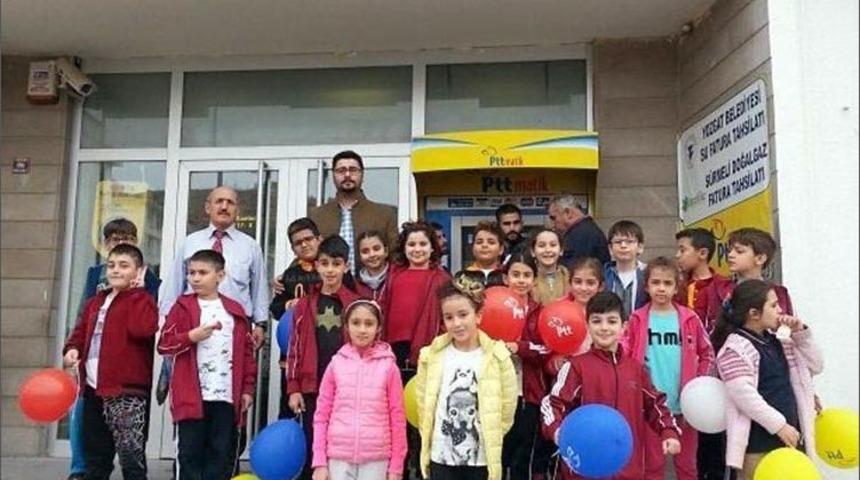 &Ouml;ğrenciler Ptt&rsquo;nin 177. Yıl D&ouml;n&uuml;m&uuml;n&uuml; Kutladılar