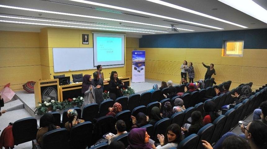 Sa&uuml;&rsquo;de İletişim Teknikleri Konuşuldu