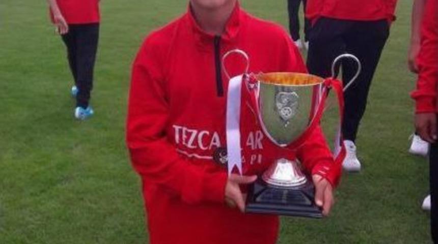 Kuşadası&rsquo;nda Milli Sevin&ccedil;