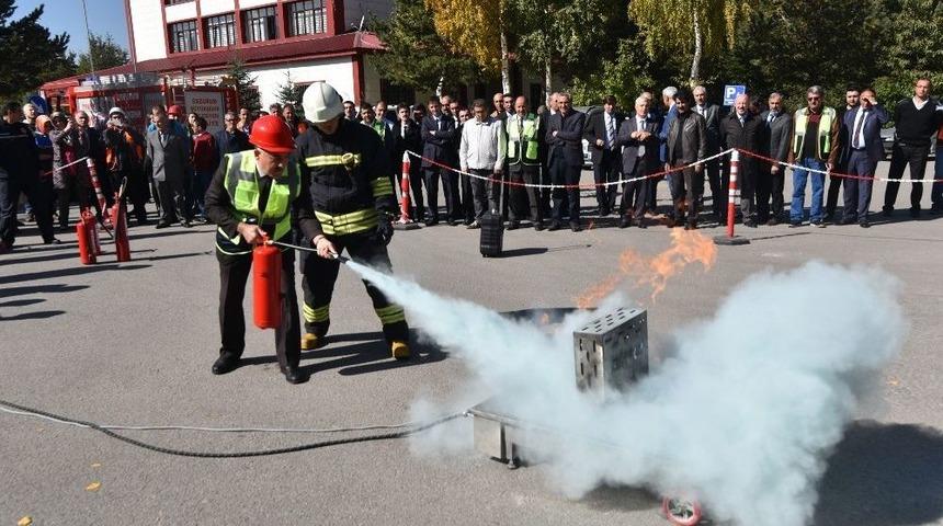 B&uuml;y&uuml;kşehirde Yangın Tatbikatı