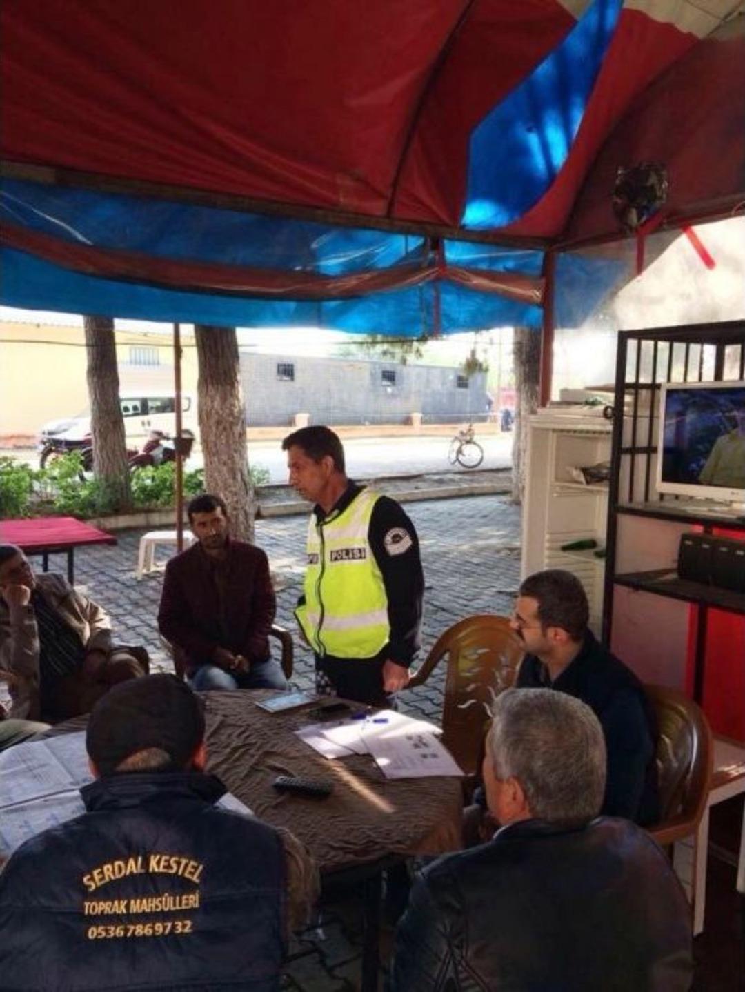 Sarıg&ouml;l&rsquo;de &Ccedil;ift&ccedil;ilere Trafik Eğitimi