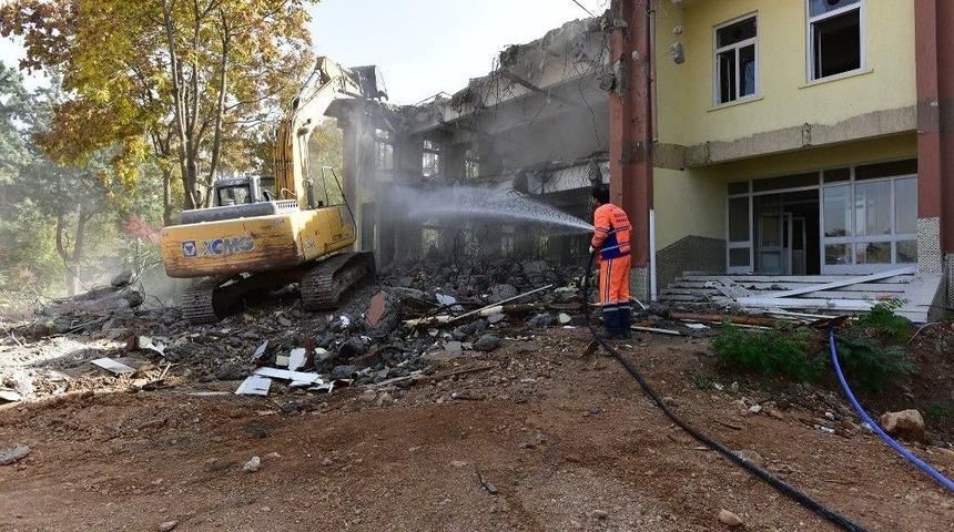 Dsi Binaların Tamamı Yıkıldı