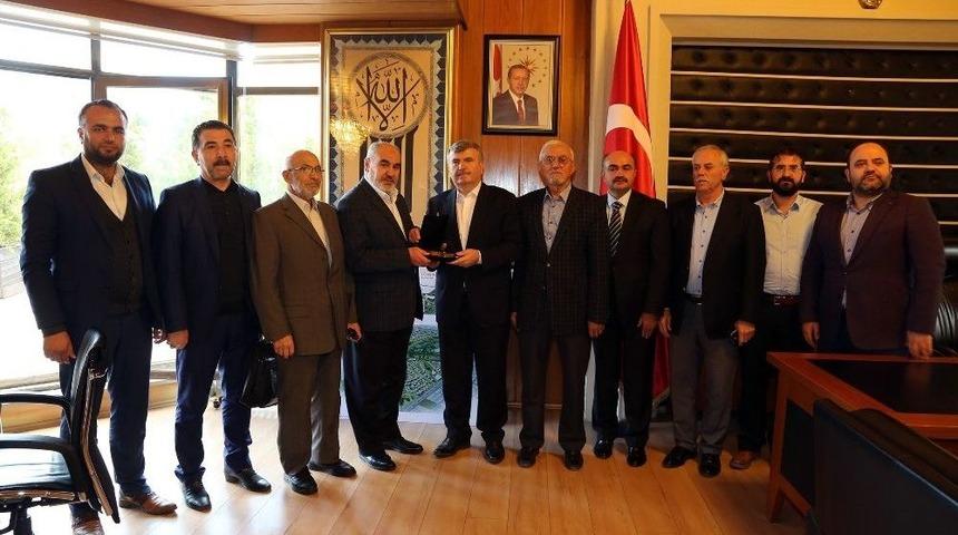 Konya Sivil Toplum Kuruluşları Platformu&rsquo;ndan Başkan Aky&uuml;rek&rsquo;e Tebrik Ziyareti
