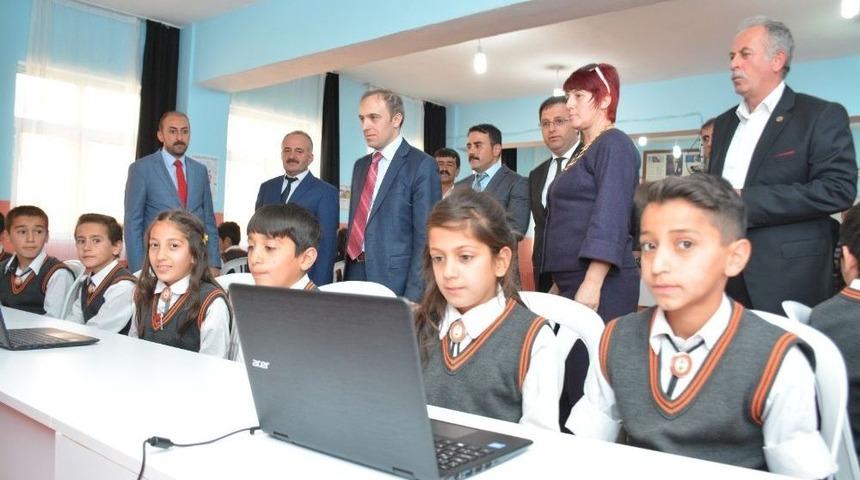 Durankaya&rsquo;ya Teknoloji Sınıfı Ve Anasınıfı Kazandırıldı