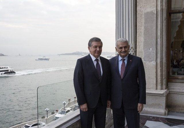 Başbakan Yıldırım, Özbekistan Cumhurbaşkanı İle Hatıra Fotoğrafı Çektirdi