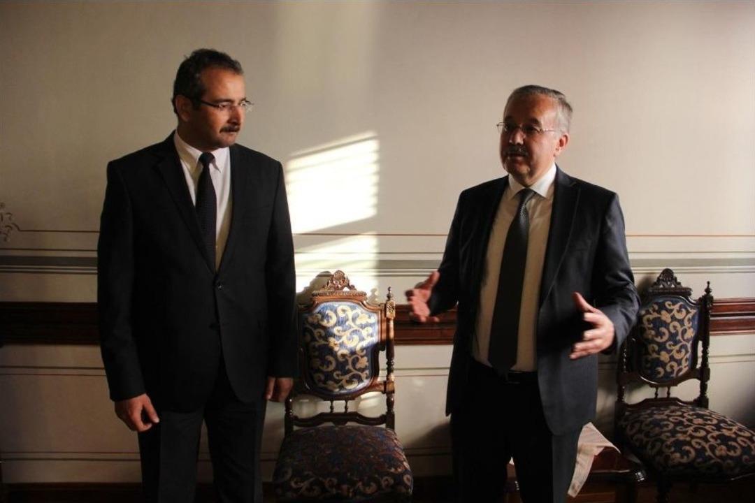 Edirne&rsquo;de &lsquo;perili K&ouml;şklere&rsquo; Validen &Ccedil;&ouml;z&uuml;m Yolu