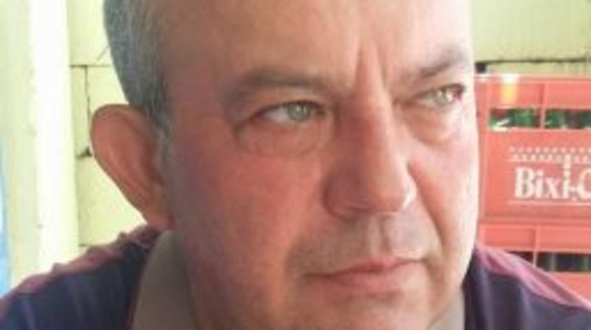 Eski Muhtar T&uuml;fekle Kendini Yaraladı